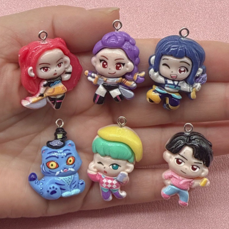 Jewelry Making Pendants - 10 stuks hars cartoon hangers, DIY