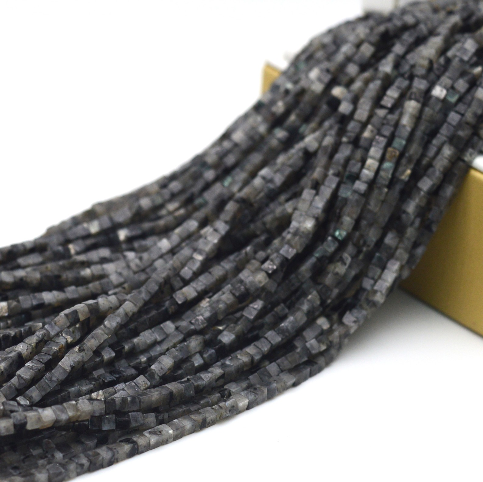 Jewelry Making Store - 2Mm 4Mm Natuurlijke Grijze Labradoriet Vierkante